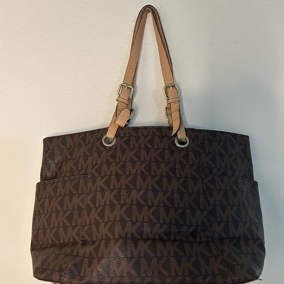 Michael Kors Signature Brown Tote - Picture 5 of 8